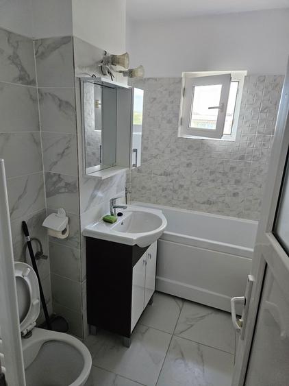 Inchiriez apart 2 camere - 4