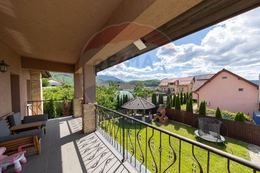 Casă  superba complet utilata teren 660mp - 20