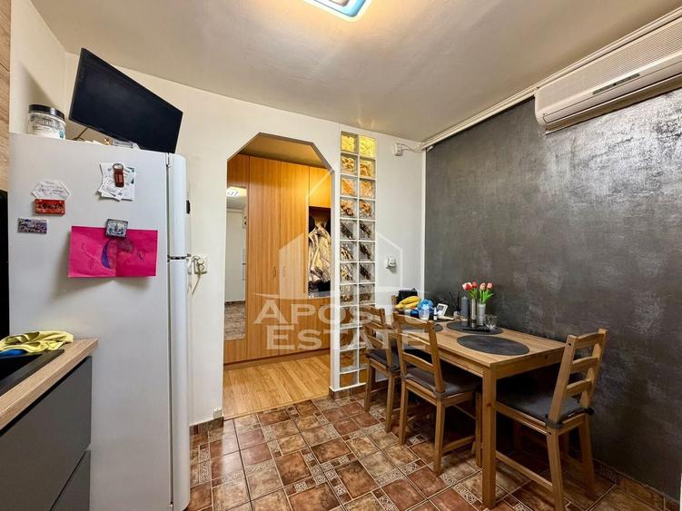 Apartament cu 2 camere, semidecomandat, etajul 2, centrala proprie - 4