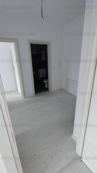 Apartament cu 3 camere nedecomandat în Giroc