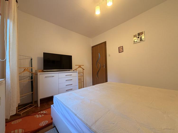 Apartament cu 2 camere semidecomandat, mobilat în Girocului