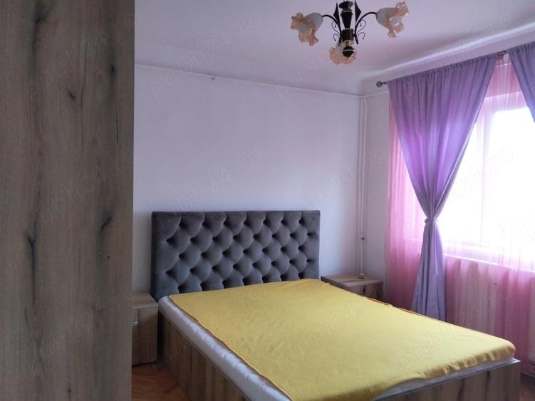 Apartament cu 4 camere decomandat în Micălaca