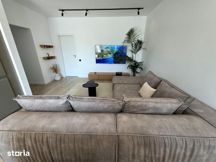 Apartament cu 3 camere, mobilat în Central