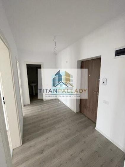 Apartament cu 4 camere în Titan