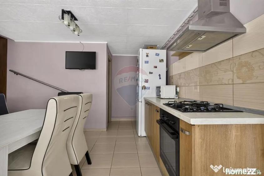 Casă cu 4 camere cu Teren 403 Mp în Central