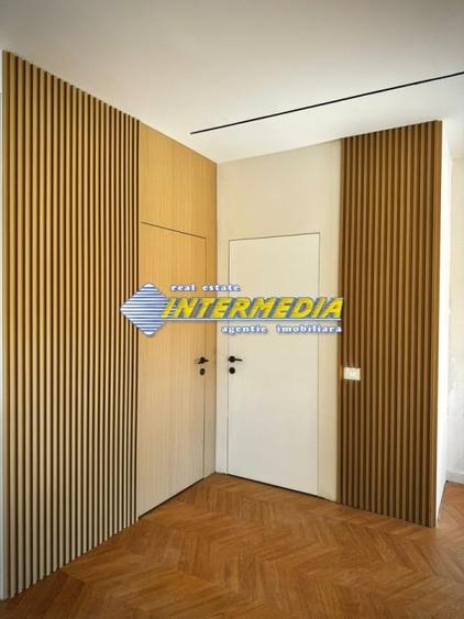 Apartament cu 2 camere decomandat în Cetate