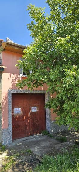 Vand casa in Petrosnita - 3