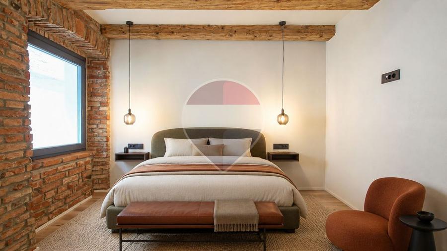Apartament cu 3 camere decomandat în Centrul Istoric