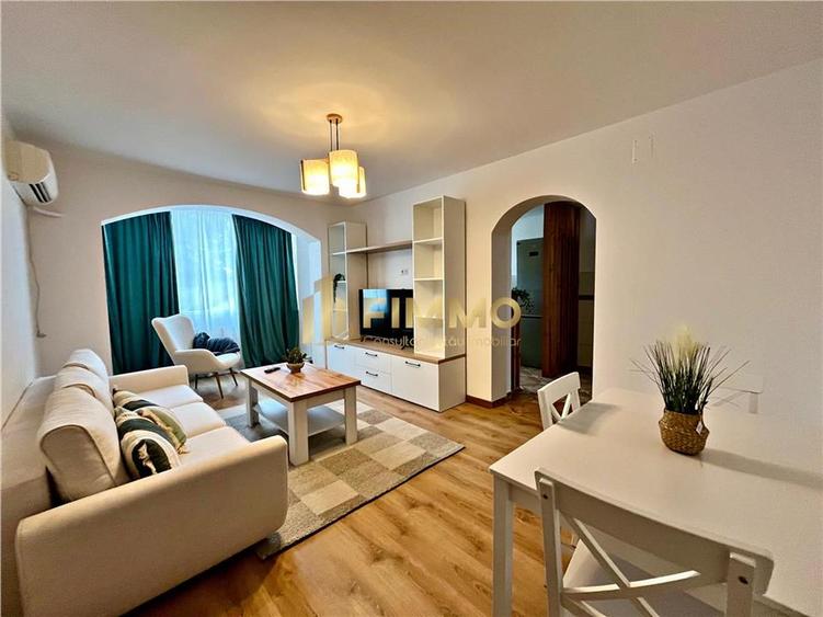 Apartament cu 2 camere decomandat, mobilat în Ultracentral