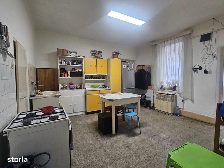 Casă cu 3 camere în Borș