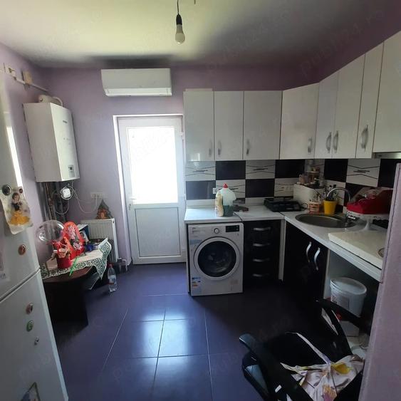 Casă cu 4 camere cu Teren 350 Mp în Șega