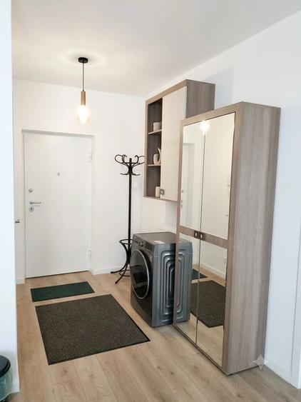 Apartament cu 2 camere semidecomandat în Sud