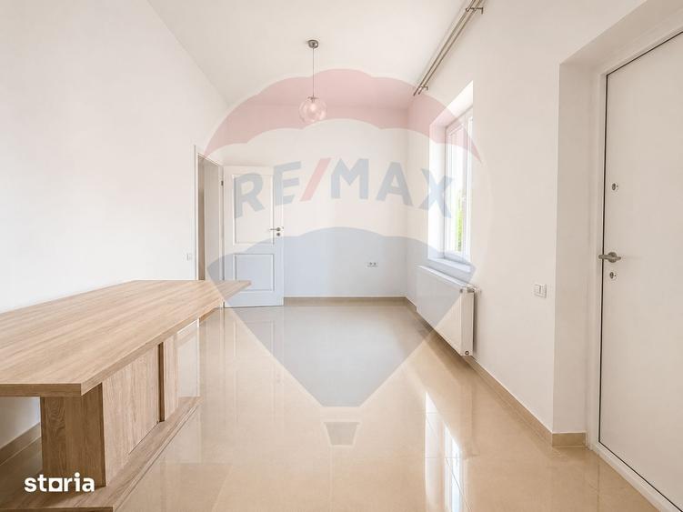 Apartament cu 4 camere în Centrul Istoric