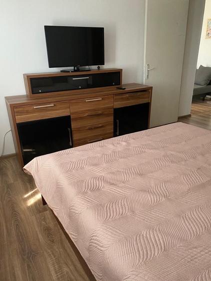Apartament cu 2 camere semidecomandat în Ultracentral