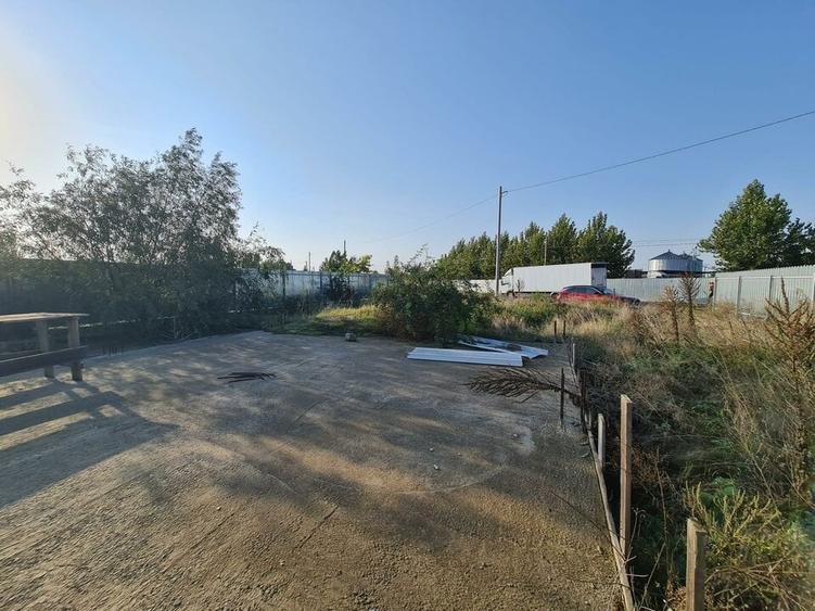 Teren Construcții intravilan de 500 mp, în Vânători
