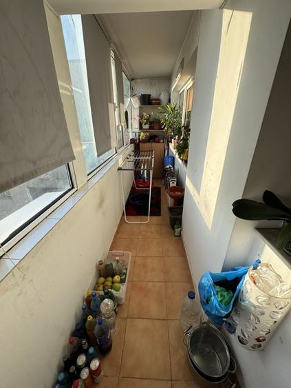 Apartament cu 3 camere decomandat în Poștei - Bucov