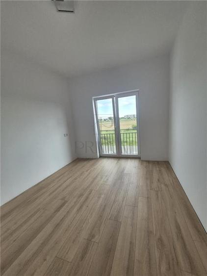 Duplex cu 4 camere cu Teren 375 Mp în Moșnița Nouă