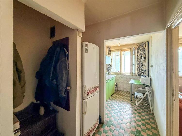 Apartament cu 2 camere semidecomandat, mobilat în Iancului