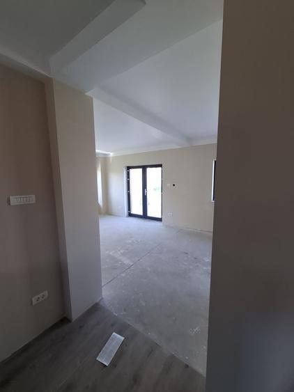Casa P+1E+pod 105mp teren 435mp predare la cheie Cumpana - 8
