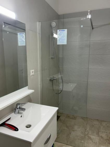 Apartament cu 2 camere semidecomandat în Băneasa