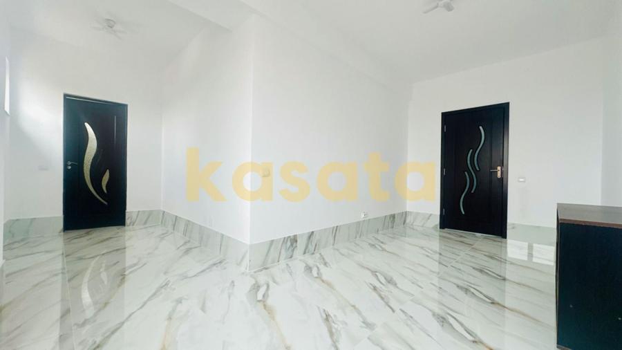 Apartament cu 3 camere decomandat în Colentina