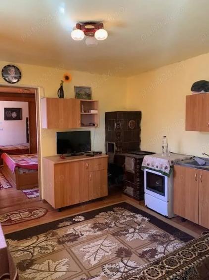 Vand casa si teren , str.Muresului - 1