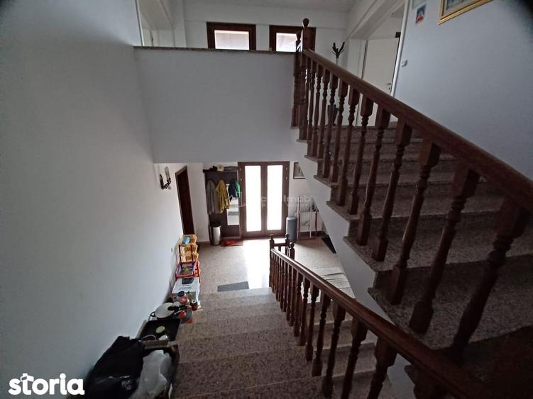 Spațiu comercial, de 1,400 mp, în Corbeanca