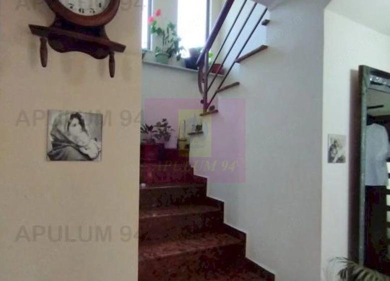 Casă cu 5 camere cu Teren 229 Mp în Mușcel