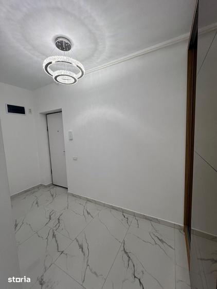 Apartament cu 2 camere decomandat în Universitate