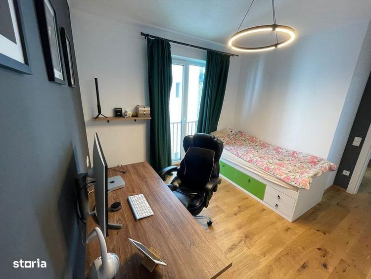Apartament cu 4 camere semidecomandat, mobilat în Europa