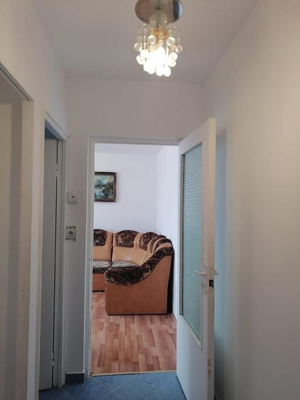 Apartament cu 2 camere semidecomandat în Exterior Vest
