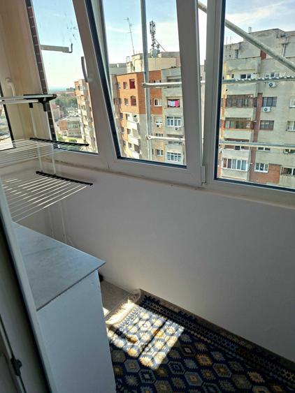Apartament cu 2 camere decomandat în Soarelui