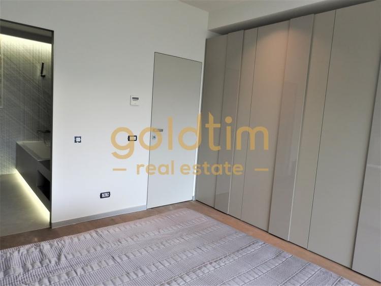 Apartament cu 4 camere semidecomandat, mobilat în Iancu Nicolae