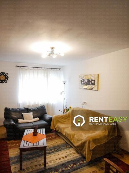 Apartament cu 3 camere semidecomandat în Piața Unirii — fotografia 2