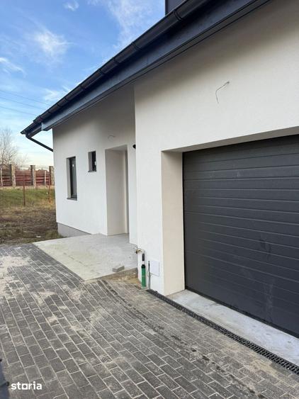 Casă cu 4 camere cu Teren 350 Mp în Unirii