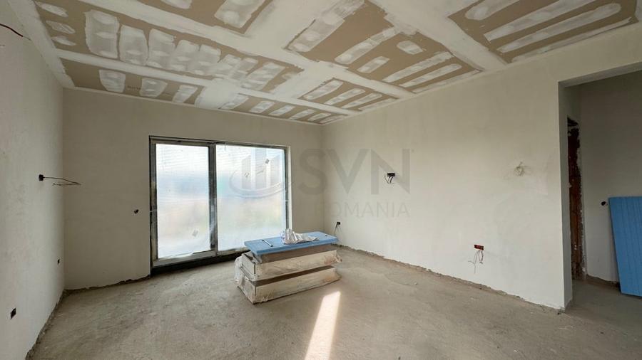Casă individuală cu 3 camere cu Canalizare în Tunari