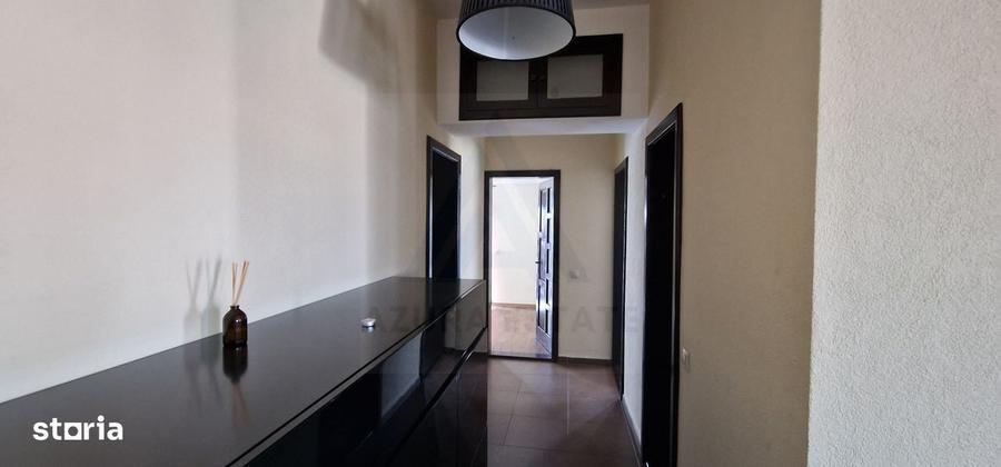 Apartament cu 3 camere în Calea Dumbrăvii