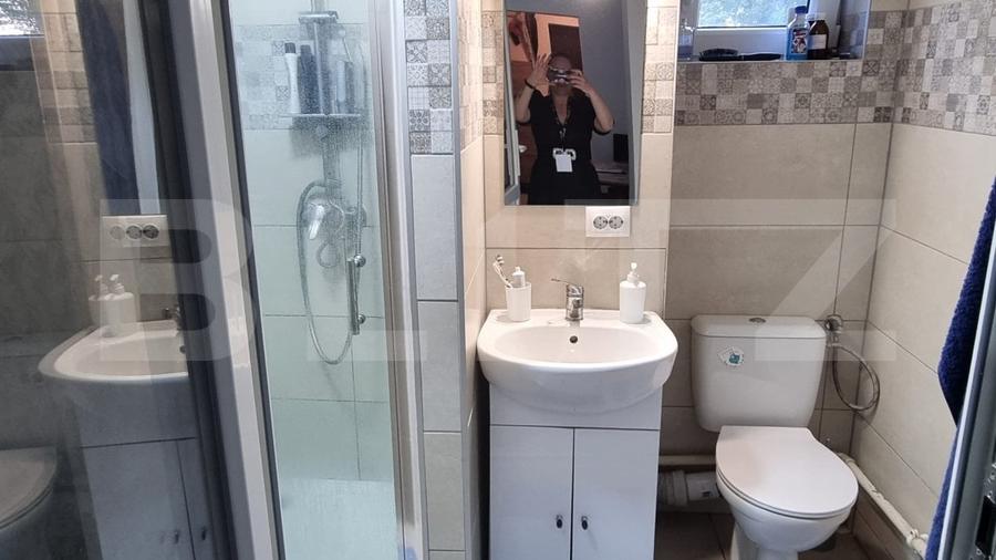Casă individuală cu 4 camere cu Canalizare în Vetiș