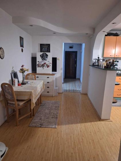 Vand apartament cu 4 camere, etaj.2, zona Crisana-Kisellef - 5