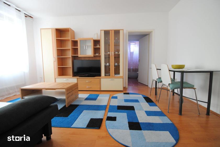 Apartament cu 3 camere în Medicină