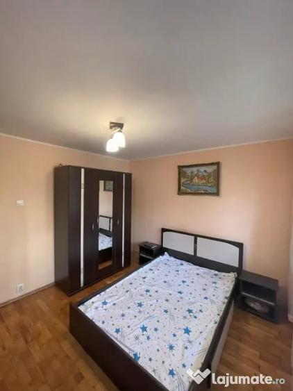 Apartament cu 3 camere decomandat, mobilat în Hotvon