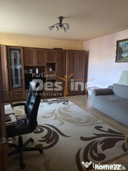 Casă cu 5 camere cu Teren 181 Mp în Rovine