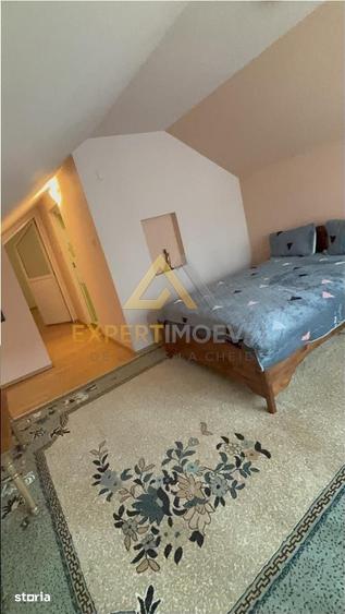 Casă cu 4 camere cu Teren 216 Mp în Valea Roșie