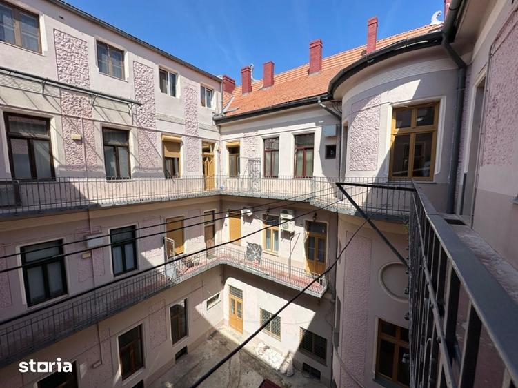 Apartament cu 3 camere în Central