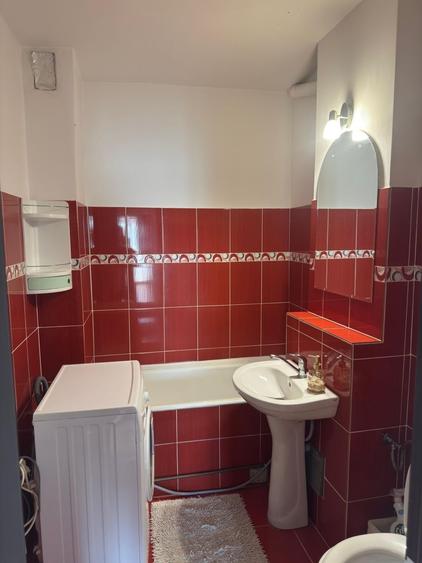 Apartament cu 2 camere decomandat în Tudor