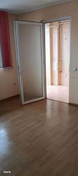 Garsonieră decomandată în Rahova
