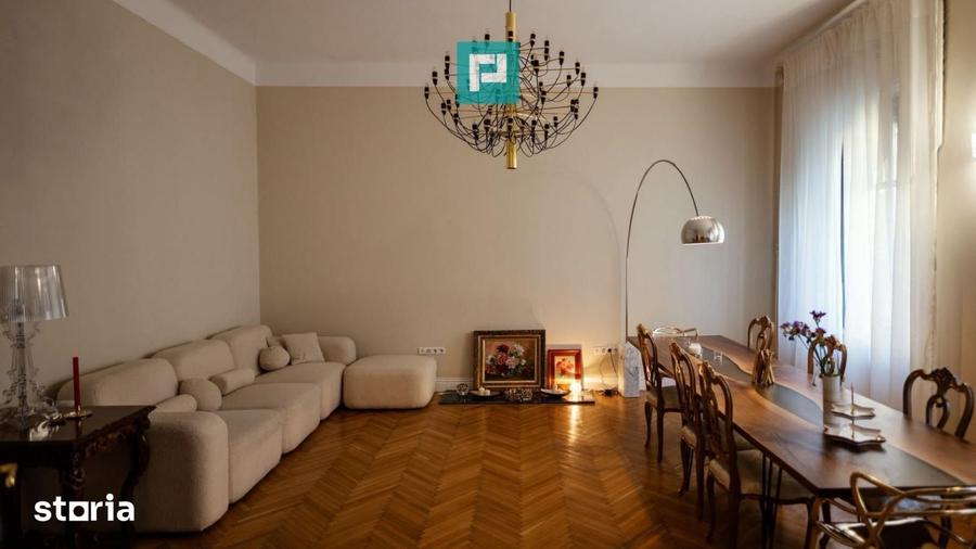 Apartament cu 2 camere în P-ța Unirii