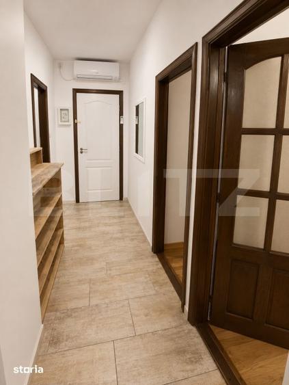 Apartament cu 3 camere în Plopi
