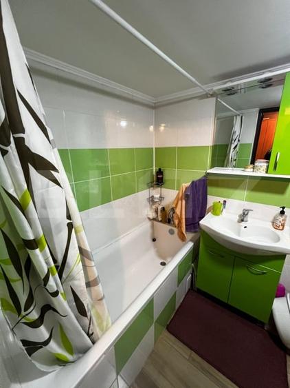 Duplex cu 3 camere cu Canalizare în Libertății