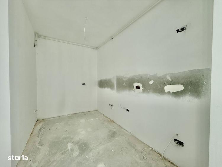 Apartament cu 3 camere decomandat în Dacia